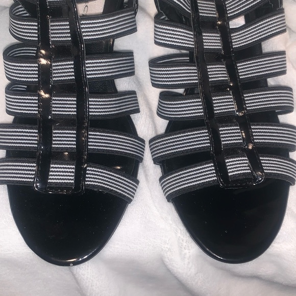 AJ Valenci Sandal heels - Picture 3 of 16